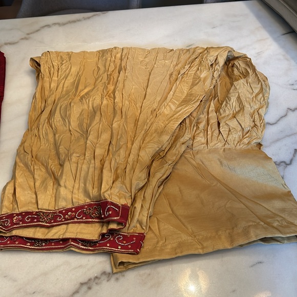 Patiala dress never worn it’s has attached sleeves inside. - Picture 4 of 5